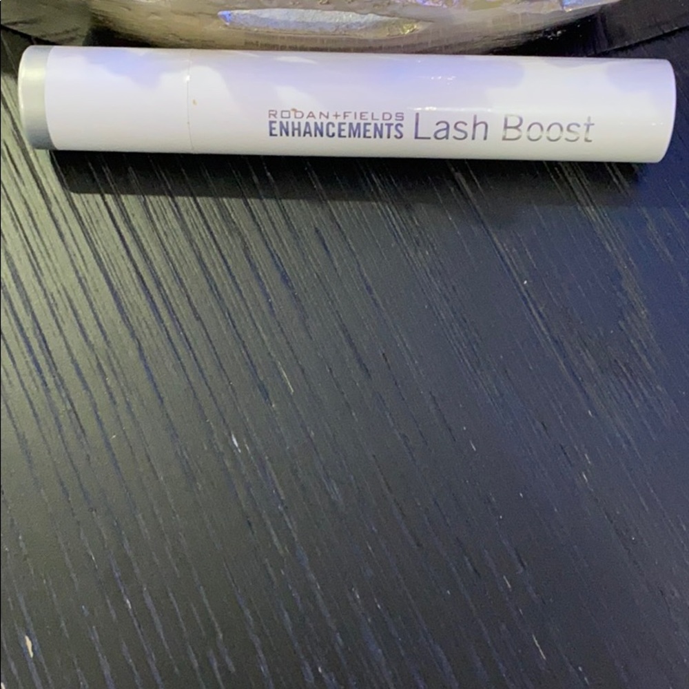 Rodan & Fields Lash Boost